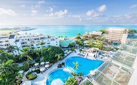 Sonesta Maho Beach All Inclusive Resort Casino&Spa